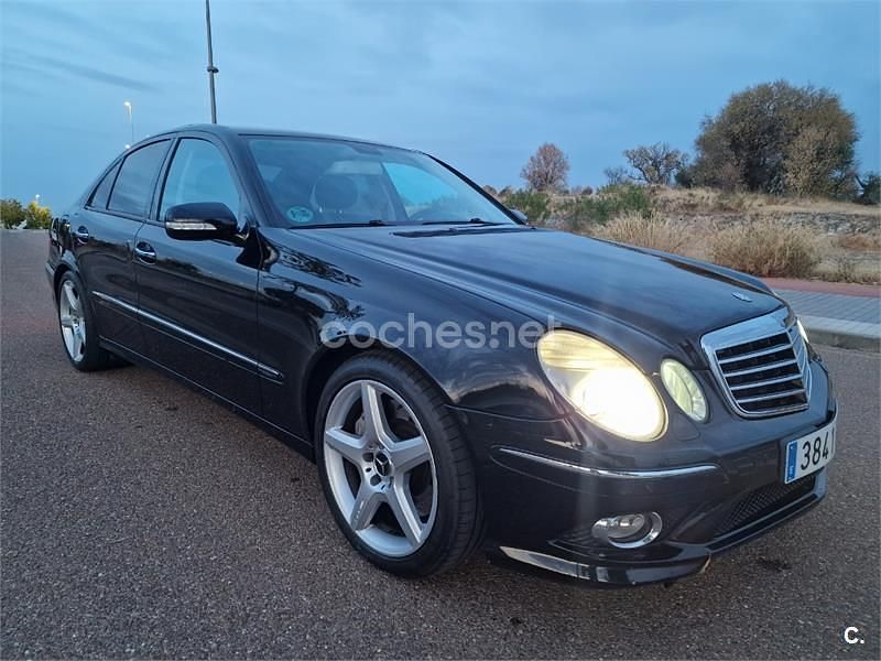 Negro Usado 2007 Mercedes E500 Avantgarde Berlina | 9800 € - Imagen 1/4
