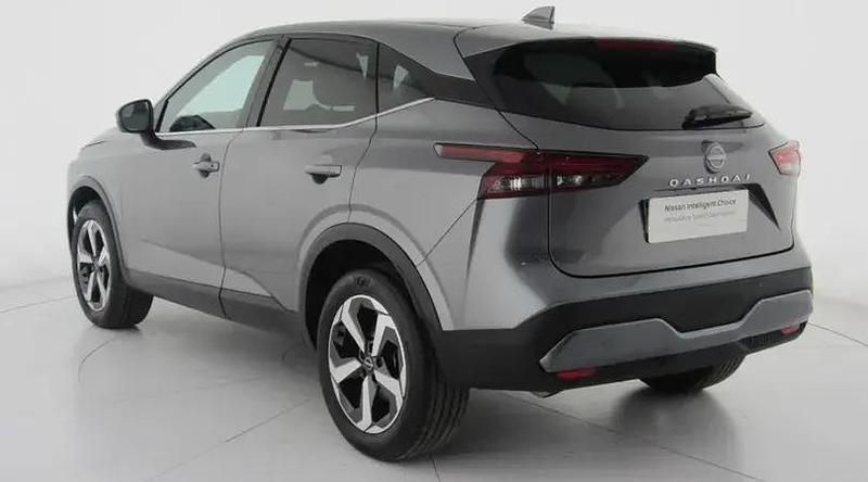 Usado Nissan Qashqai N-Connecta 140 CV (102 kW) 2024 Skyline grey SUV
