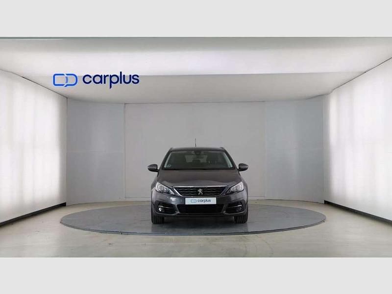 Usado Peugeot 308 SW Allure 131 CV (96 kW) 2020 Gris Familiar