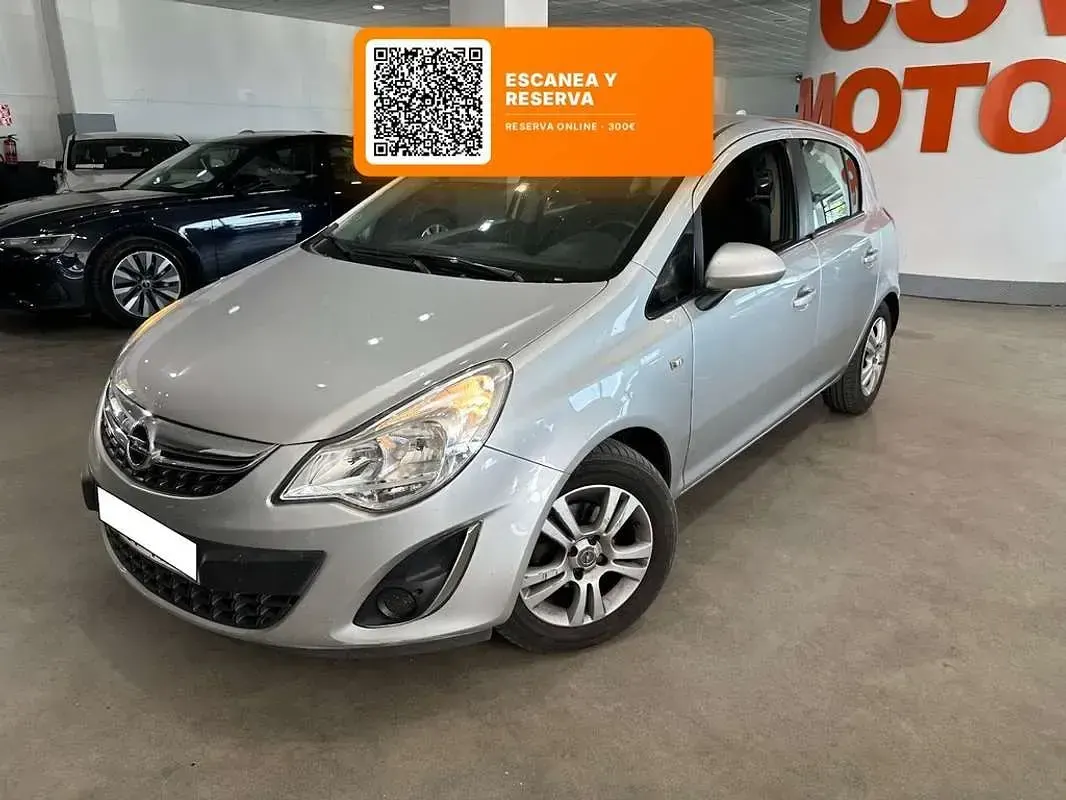 Usado Opel Corsa Enjoy 95 CV (69 kW) 2011 Gris Utilitario