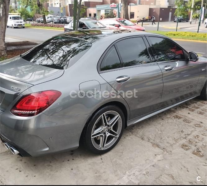 Usado Mercedes C43 AMG 367 CV (269 kW) 2019 Gris / plata Berlina