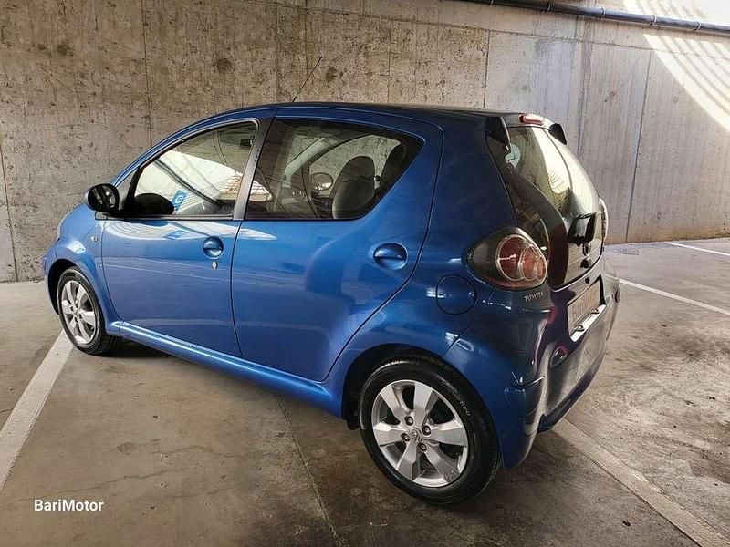 Occasion Toyota Aygo City 68 PK (50 kW) 2013 Blauw Hatchback