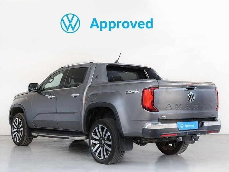 Usado VW Amarok Aventura 240 CV (176 kW) 2024 Gris / plata Pickup/Camioneta