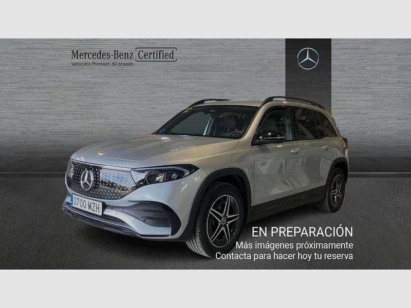 Plateado Usado 2025 Mercedes EQB250+ SUV | 42.990 € (Precio justo) - Imagen 1/4