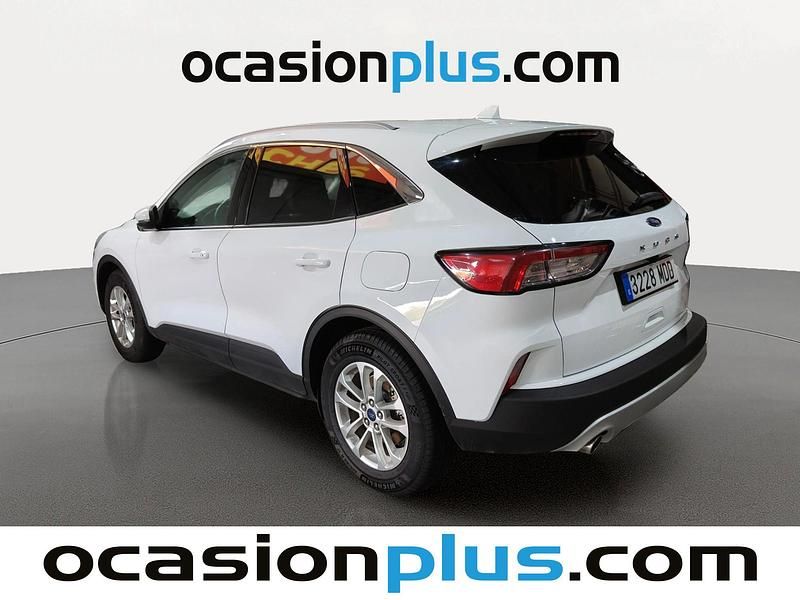 Usado Ford Kuga Titanium 120 HP (88 kW) 2022 Branco SUV