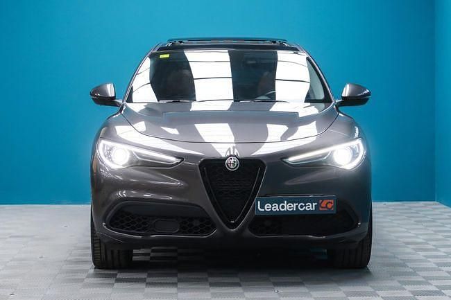 Usado Alfa Romeo Stelvio Veloce 283 CV (208 kW) 2020 Gris SUV
