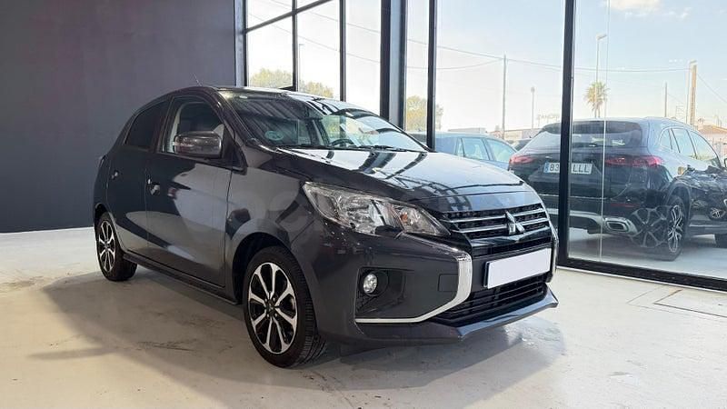 Usado Mitsubishi Space Star 71 CV (52 kW) 2023 Negro Utilitario