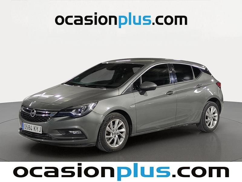 Usado Opel Astra Dynamic 136 HP (100 kW) 2019 Cinzento Citadino