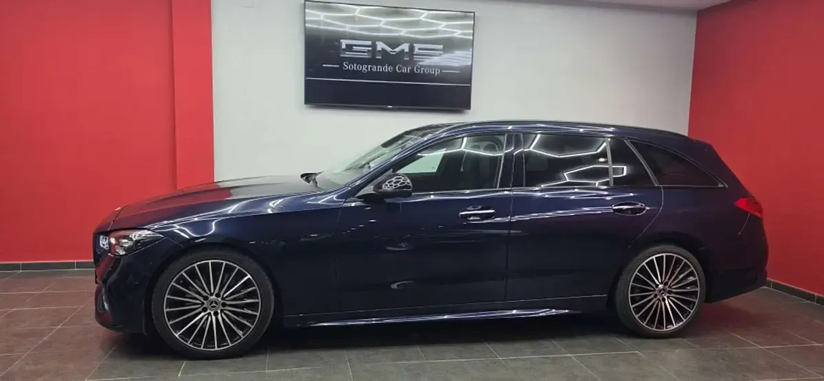 Usado Mercedes C220 200 CV (147 kW) 2021 Azul Berlina