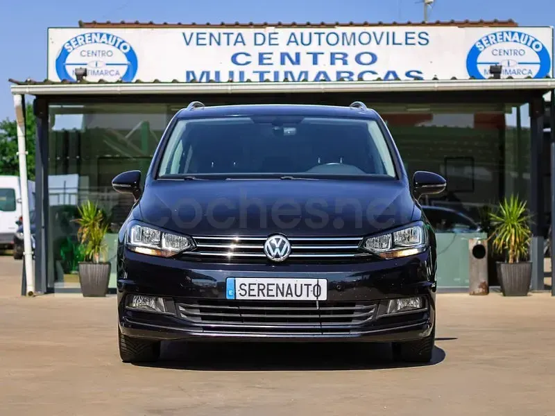 Usado VW Touran Sportline 150 CV (110 kW) 2017 Negro Monovolumen