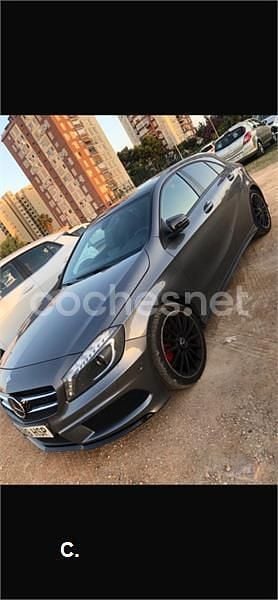 Usado Mercedes A250 211 CV (155 kW) 2013 Gris / plata Berlina