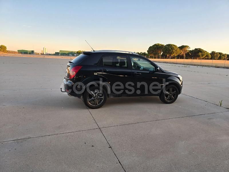 Usado Ssangyong (KGM) Kyron 141 CV (103 kW) 2009 Negro SUV