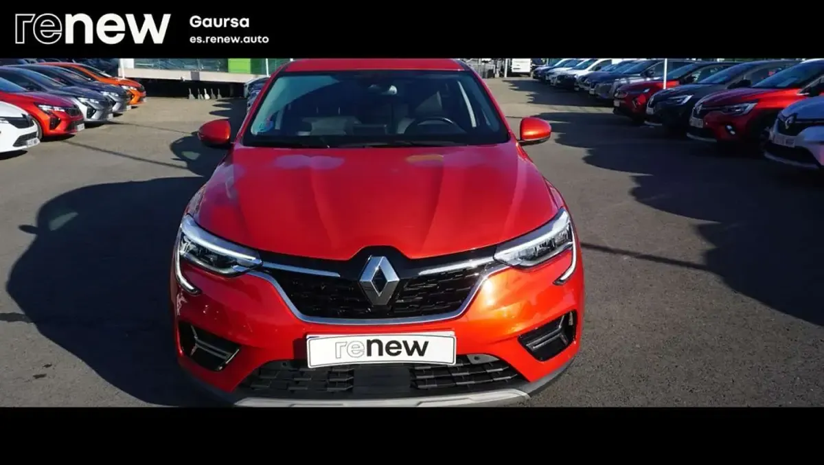 Usado Renault Arkana Zen 143 CV (105 kW) 2022 Rojo SUV