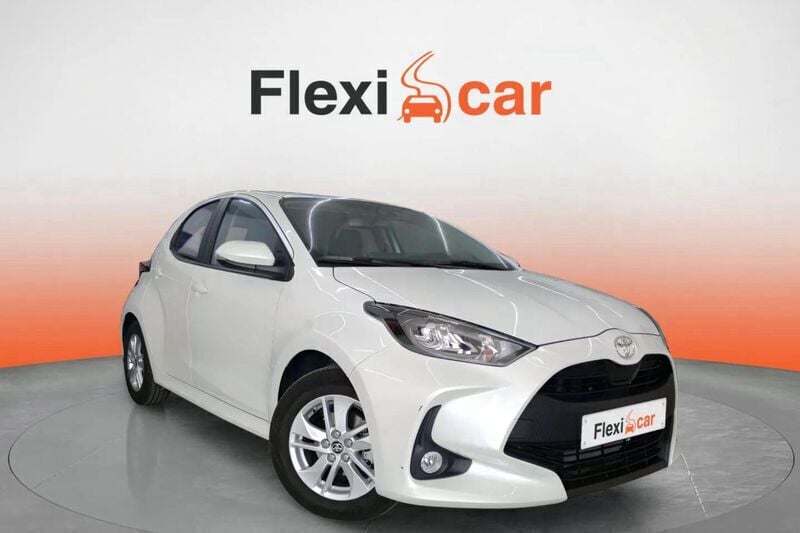 Blanco Usado 2022 Toyota Yaris Edition Berlina | 15.280 € (Super precio) - Imagen 1/4
