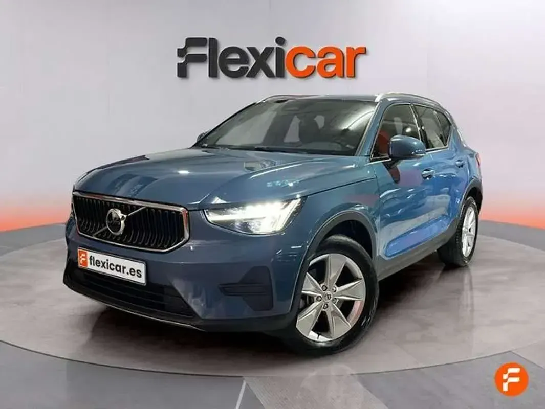 Usado Volvo XC40 Core 163 CV (119 kW) 2024 Azul SUV