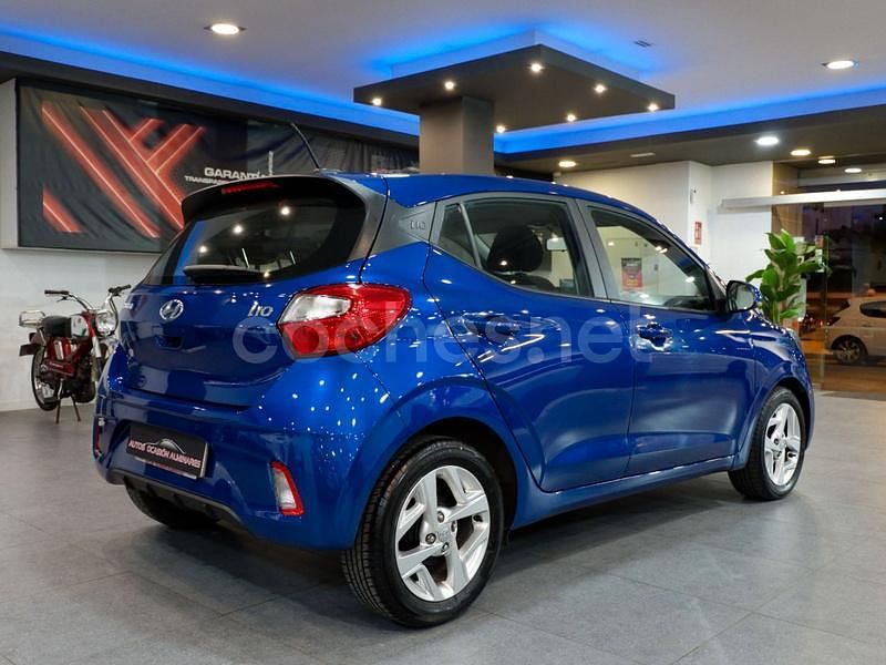 Usado Hyundai i10 67 CV (49 kW) 2021 Azul Utilitario