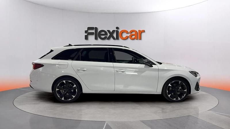 Begagnad Cupra Leon 150 HK (110 kW) 2024 Vit Kombi
