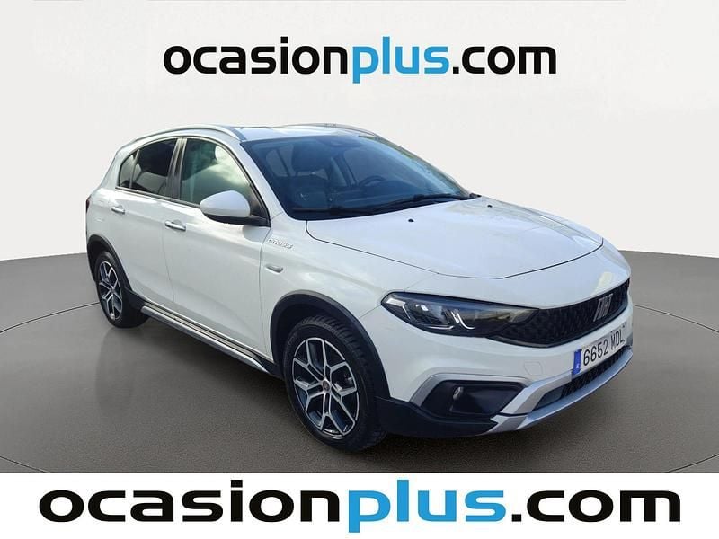 Usado Fiat Tipo Cross 131 CV (96 kW) 2023 Blanco Utilitario