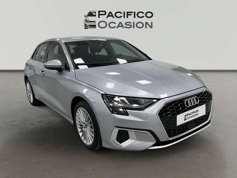 Usado Audi A3 Sportback Advanced 116 CV (85 kW) 2022 Gris Utilitario