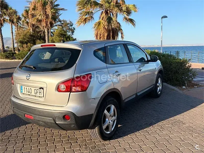 Usado Nissan Qashqai Acenta 140 CV (102 kW) 2008 Blanco SUV