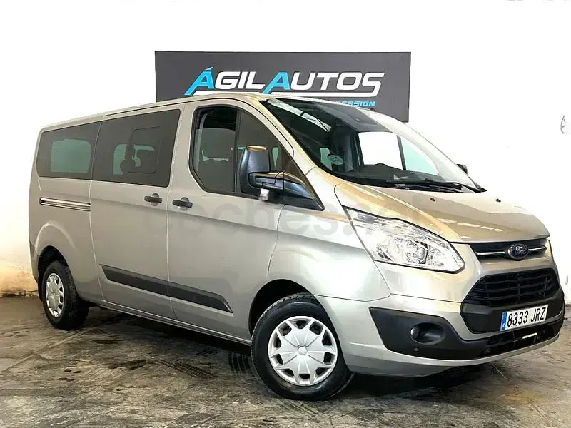 Usado Ford Tourneo Trend 130 CV (95 kW) 2017 Beige Monovolumen