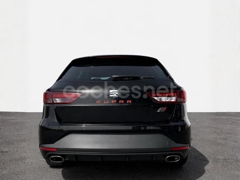 Usado Seat Leon CUPRA 290 CV (213 kW) 2016 Negro Berlina
