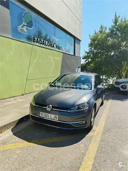 Usado VW Golf VII Advance 150 CV (110 kW) 2020 Gris / plata Familiar