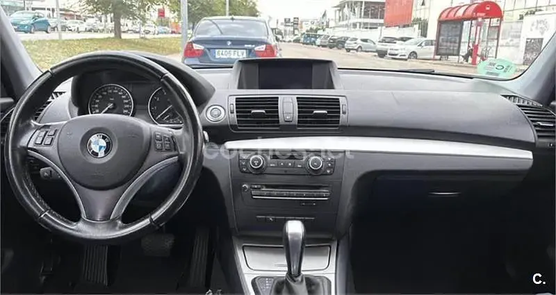 Usado BMW 120 170 CV (125 kW) 2009 Azul Utilitario