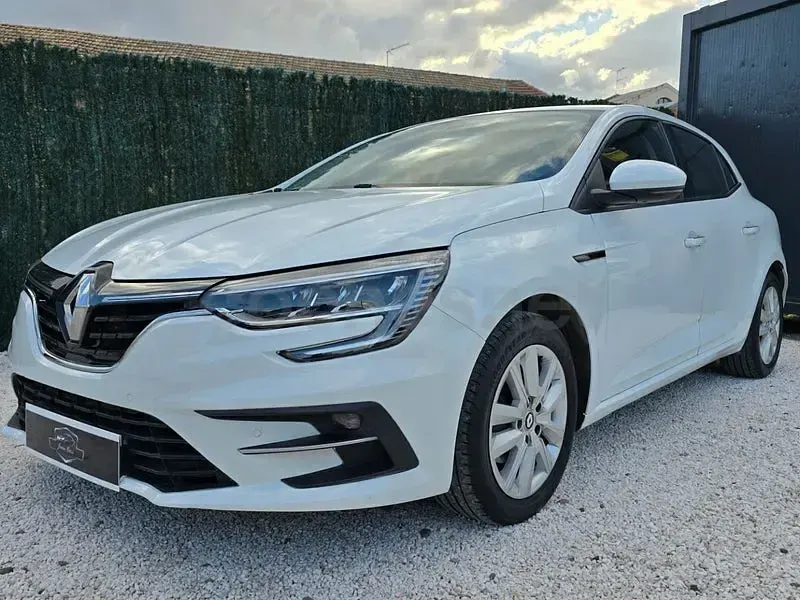 Usado Renault Mégane II Equilibre 115 CV (84 kW) 2022 Blanco Berlina