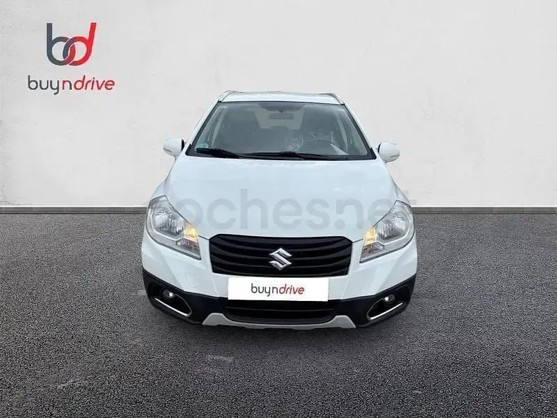 Usado Suzuki SX4 S-Cross GLX 120 CV (88 kW) 2016 Blanco SUV