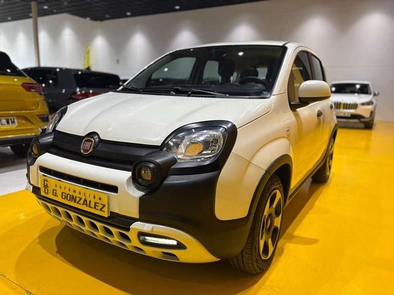 Usado Fiat Panda Cross Cross 70 CV (51 kW) 2023 Blanco Utilitario