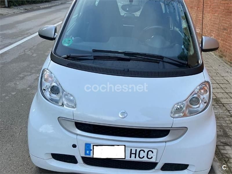 Usado Smart ForTwo Cabrio Passion 71 CV (52 kW) 2011 Blanco Descapotable