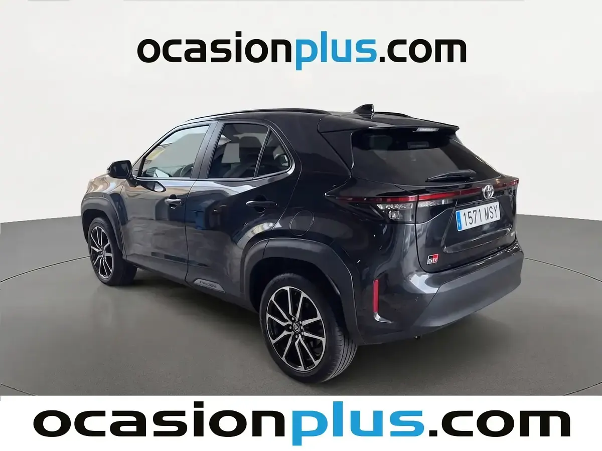 Usado Toyota Yaris Hybrid Sport 130 CV (95 kW) 2024 Negro Pickup/Camioneta