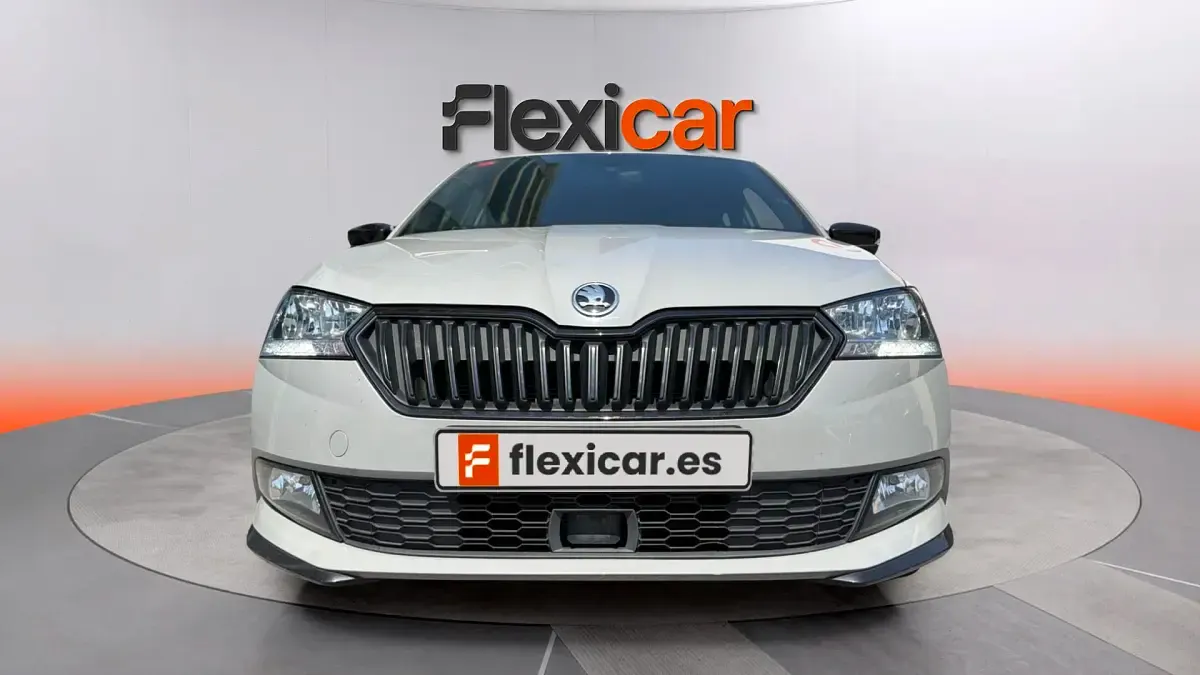 Usado Skoda Fabia Monte Carlo 110 CV (80 kW) 2021 Gris Utilitario