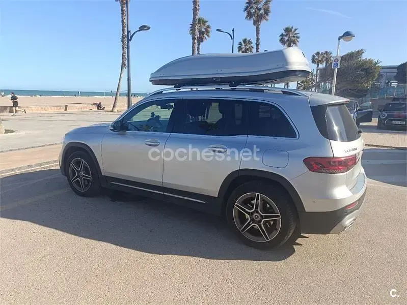 Usado Mercedes GLB200 150 CV (110 kW) 2023 Gris / plata SUV