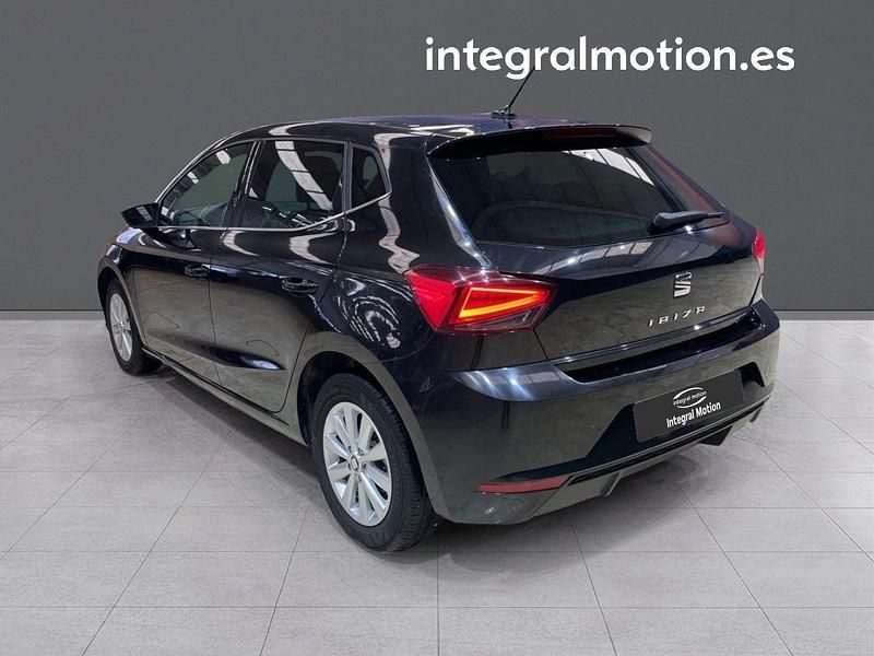 Usado Seat Ibiza XCELLENCE 110 CV (80 kW) 2021 Negro
