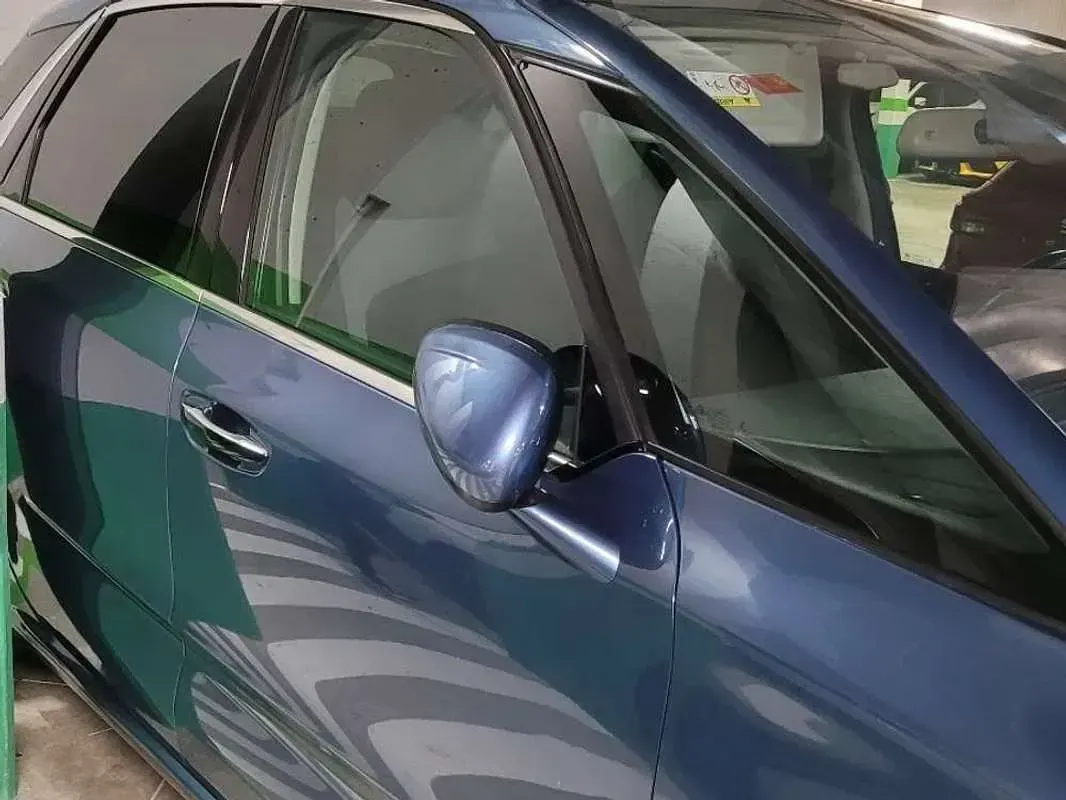Usado Citroën C4 Feel 131 CV (96 kW) 2016 Azul Monovolumen