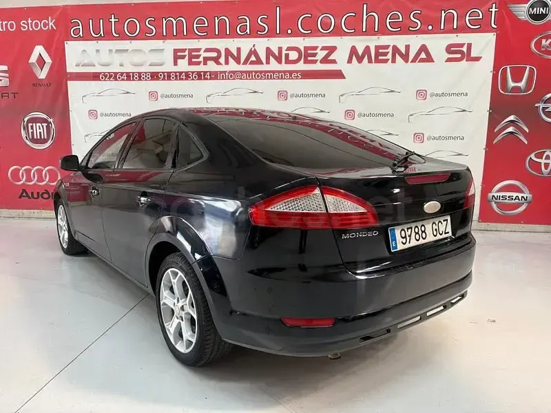 Usado Ford Mondeo Trend 145 CV (106 kW) 2008 Negro Berlina