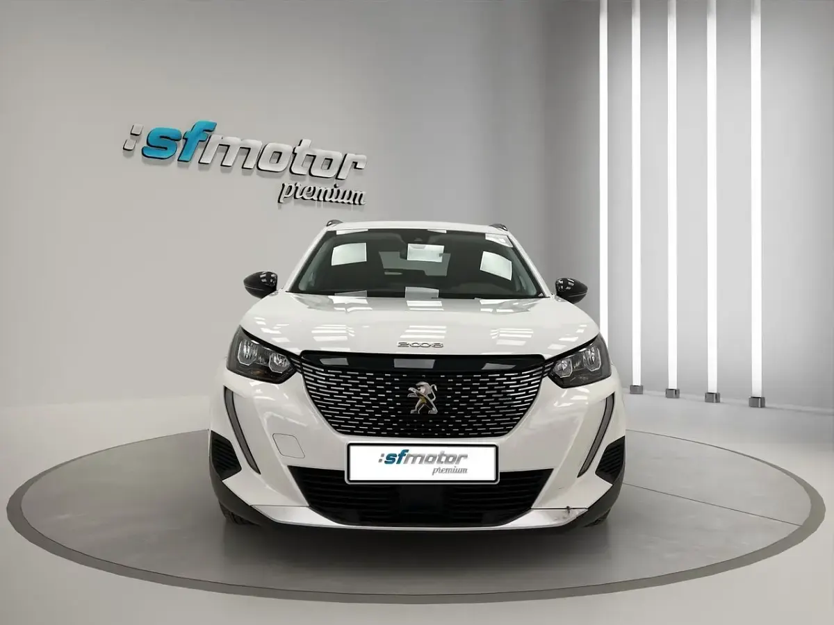 Occasion Peugeot 2008 Allure 110 PK (80 kW) 2022 Wit SUV