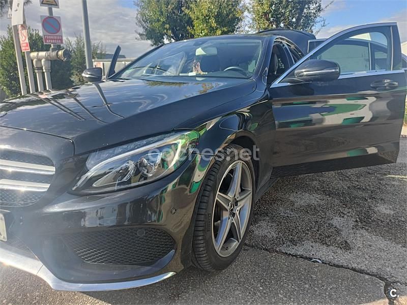 Usado Mercedes C220 AMG line 170 CV (125 kW) 2017 Negro Berlina