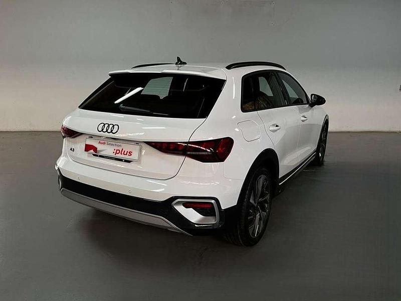 Usado Audi A3 204 CV (150 kW) 2025 Blanco SUV