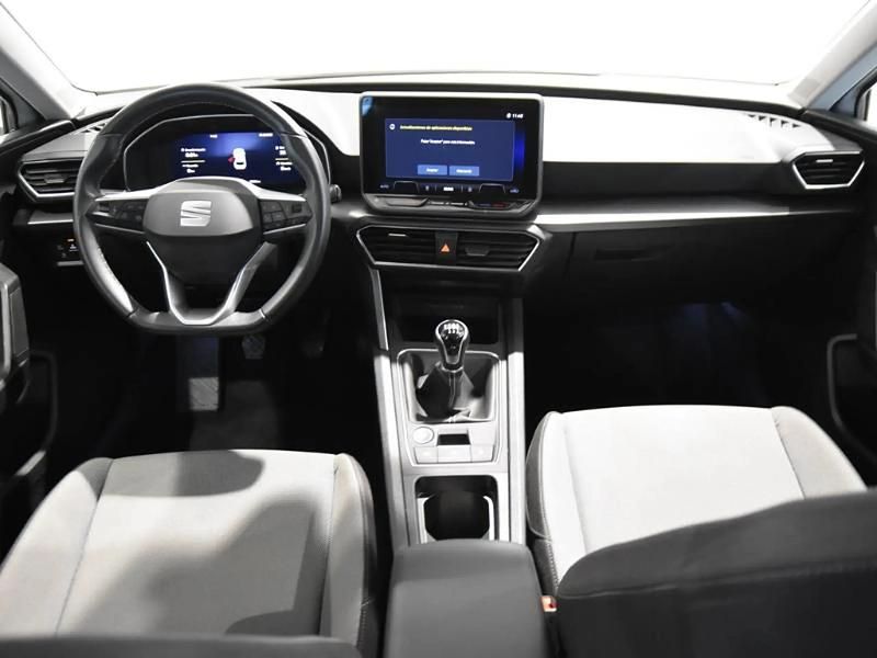 Usado Seat Leon Style 116 CV (85 kW) 2025 Blanco