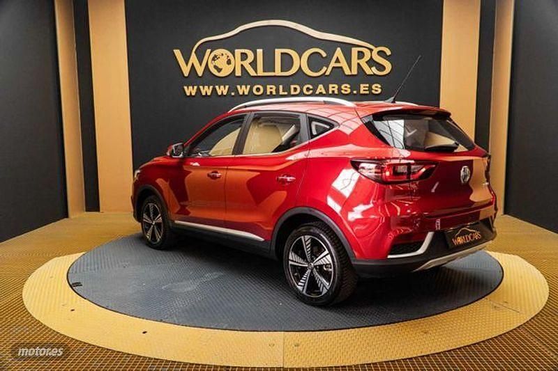 Usado MG ZS Luxury 114 kW (156 CV) 2021 Rojo SUV