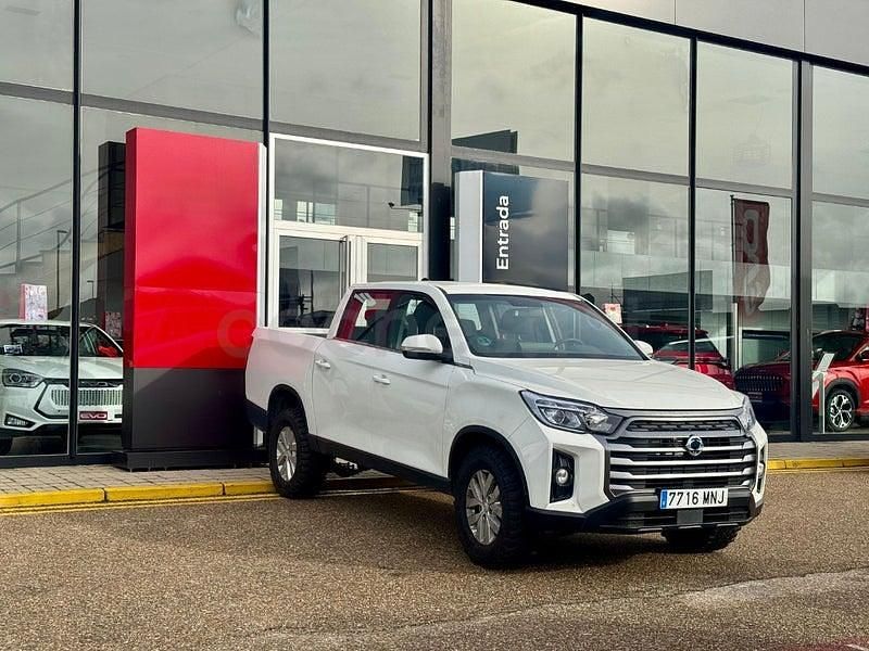 Usado Ssangyong (KGM) Musso 202 CV (148 kW) 2024 Blanco Recogida