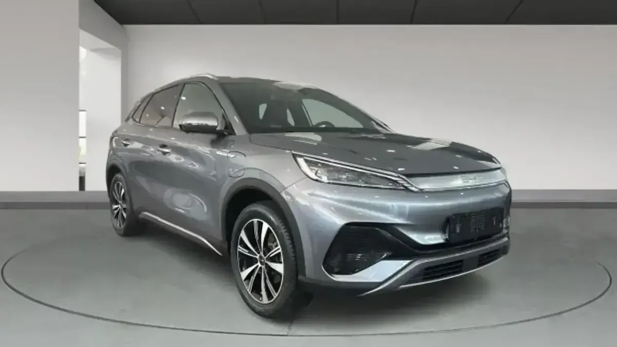 Usado BYD Atto 3 Comfort 150 kW (204 CV) 2024 Gris