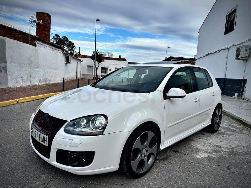 Usado VW Golf VI GT 170 CV (125 kW) 2008 Blanco Utilitario
