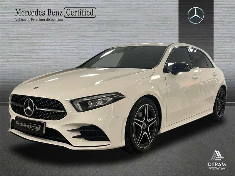Usado Mercedes A180 116 HP (85 kW) 2024 Sedan