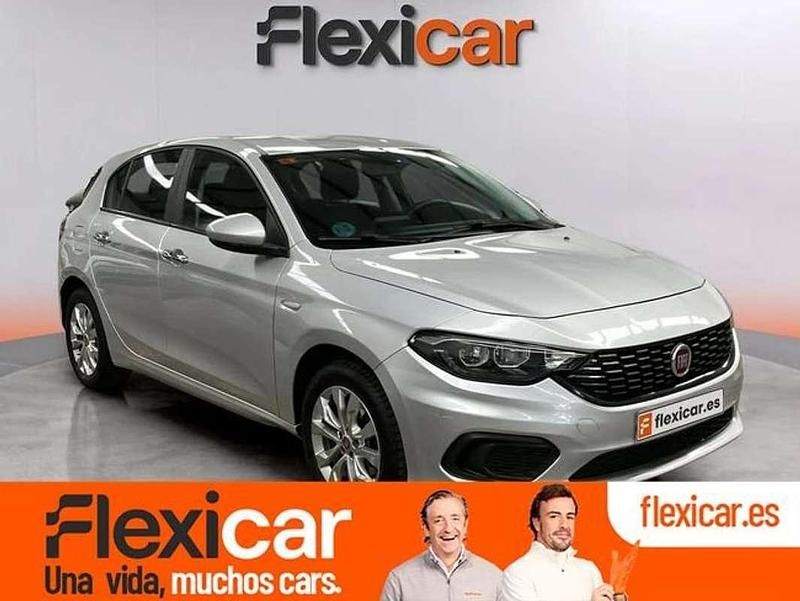 Gris Usado 2019 Fiat Tipo Business Berlina | 9470 € (Precio justo) - Imagen 1/4