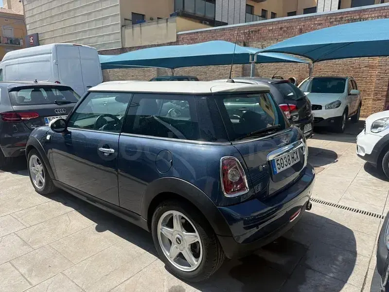 Usado Mini Cooper 122 CV (89 kW) 2011 Azul Utilitario