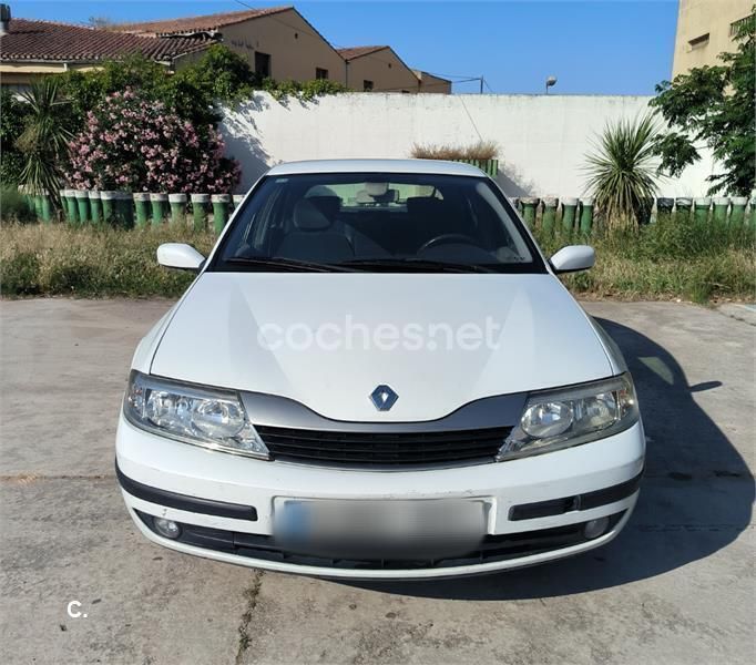 Blanco Usado 2002 Renault Laguna II Expression Berlina | 2200 € (Precio justo) - Imagen 1/4